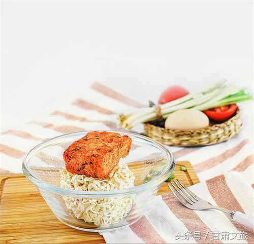 小米出方便面了 價(jià)格不貴,就是不夠吃啊